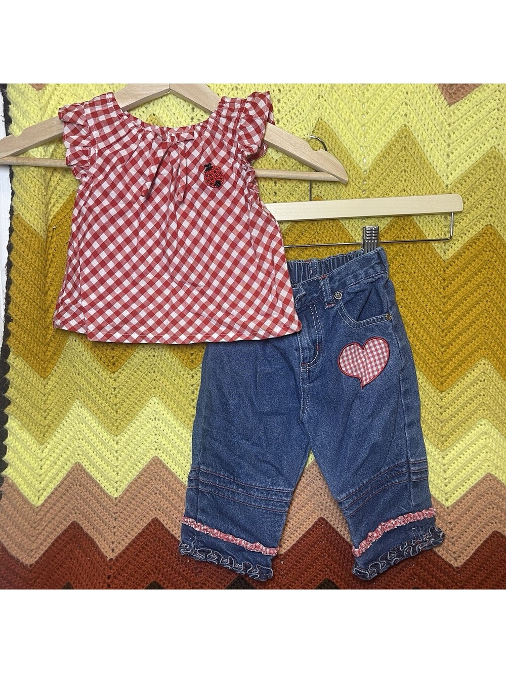 VTG Baby Girl Outfit 18 Mos Two Piece Strawberry Accent